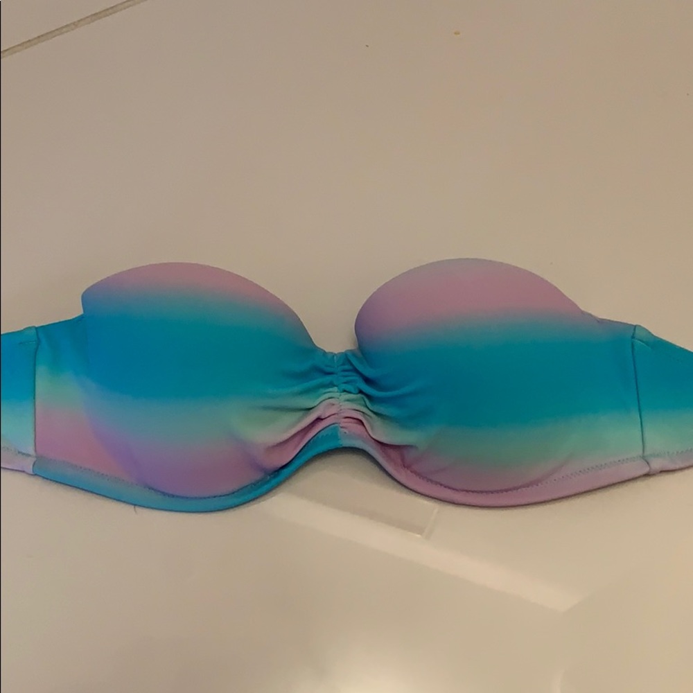 victoria’s secret bathing suit top size 32C